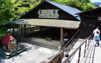 煉瓦堂 朱とんぼ（れんがどう あかとんぼ）